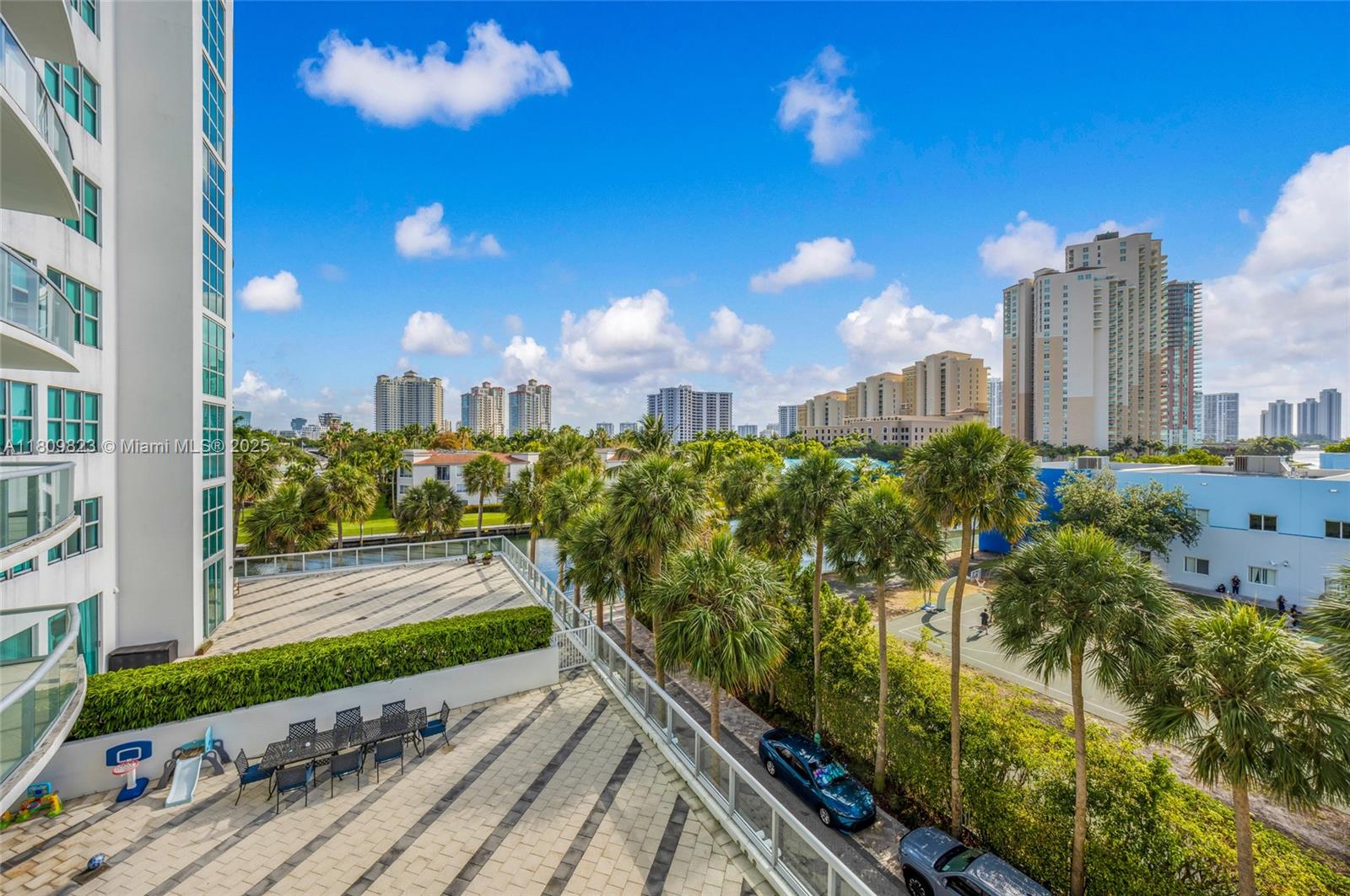 3131 Northeast 188th Street, Unit 2506 Aventura, FL 33180 - Photo 24 of 38