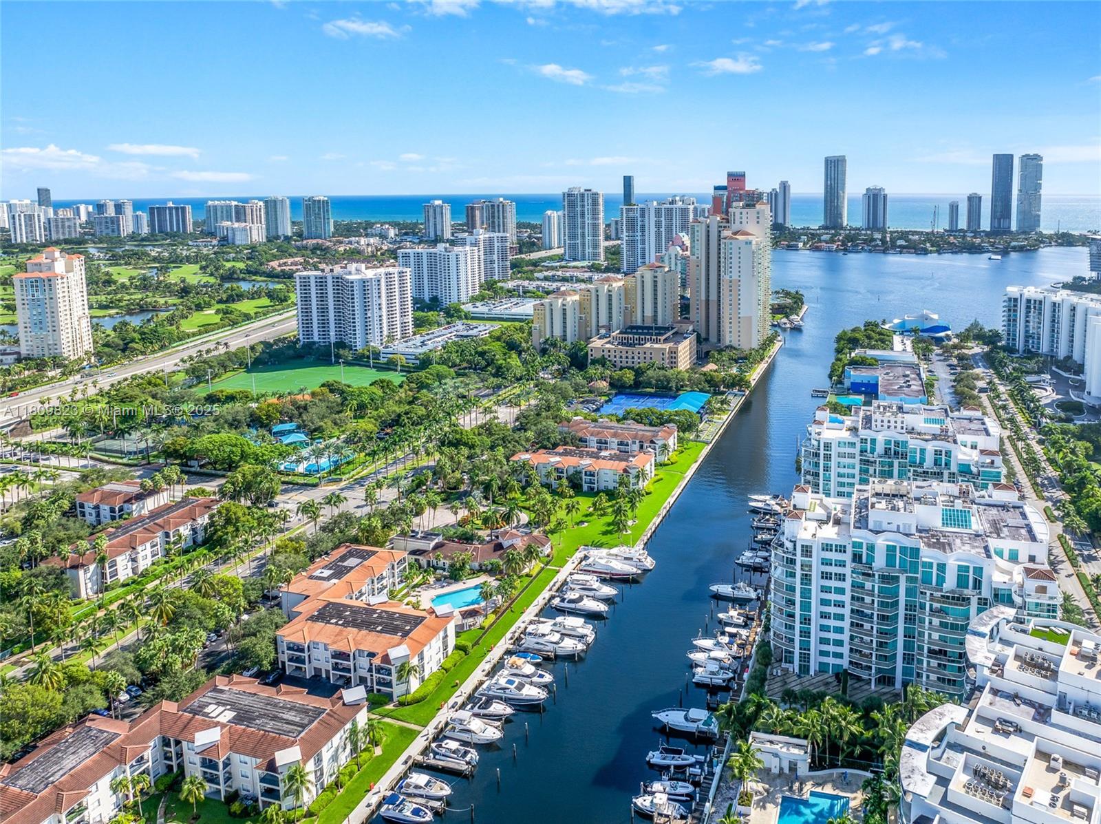 3131 Northeast 188th Street, Unit 2506 Aventura, FL 33180 - Photo 35 of 38