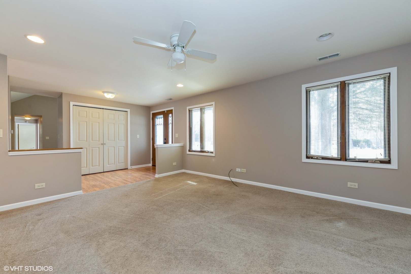 5666 West Victor Lane Libertyville, IL 60048 - Photo 5 of 13