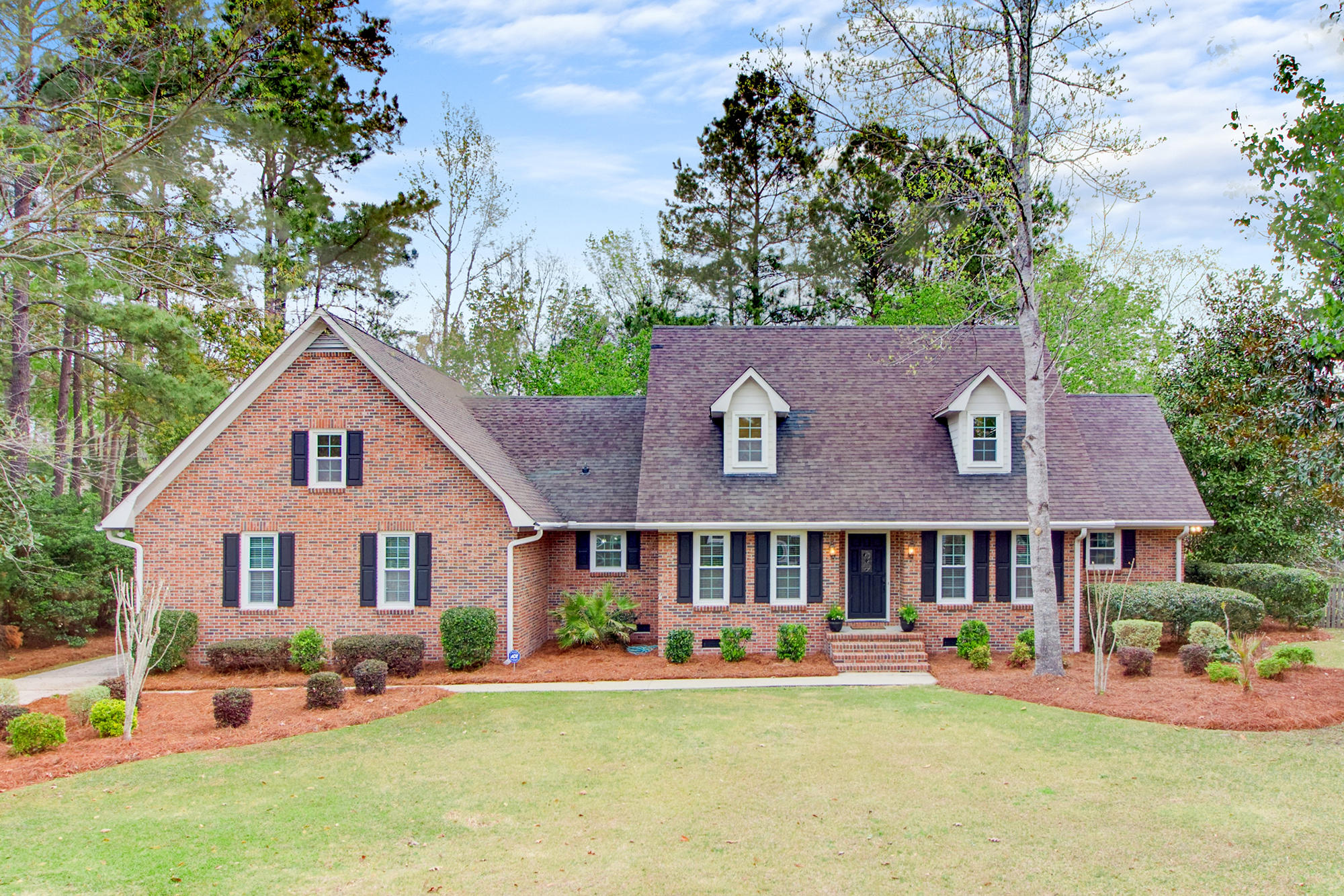 110 Old Postern Road Summerville, SC 29483 - Photo 3 of 66 4