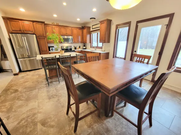 $459,900 | N9039 Spring Valley Road, Menasha, WI 54952