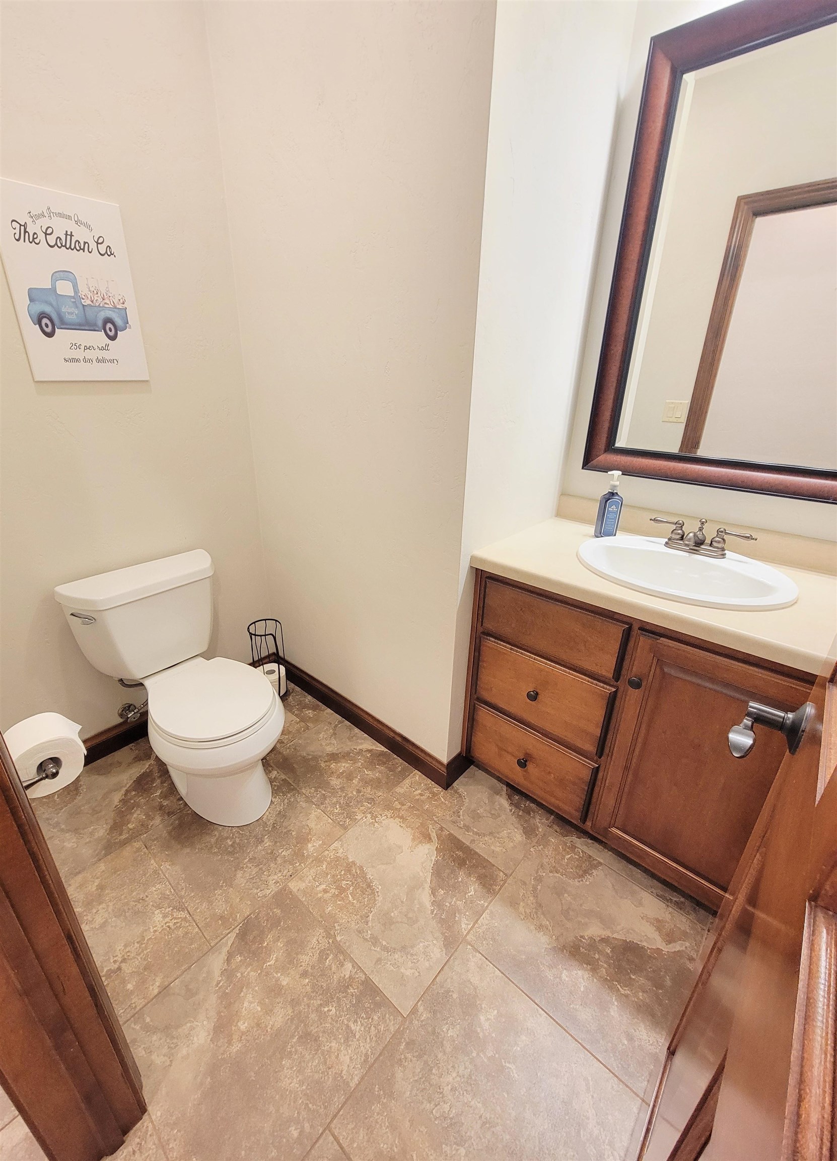 N9039 Spring Valley Road Menasha, WI 54952 - Photo 14 of 35