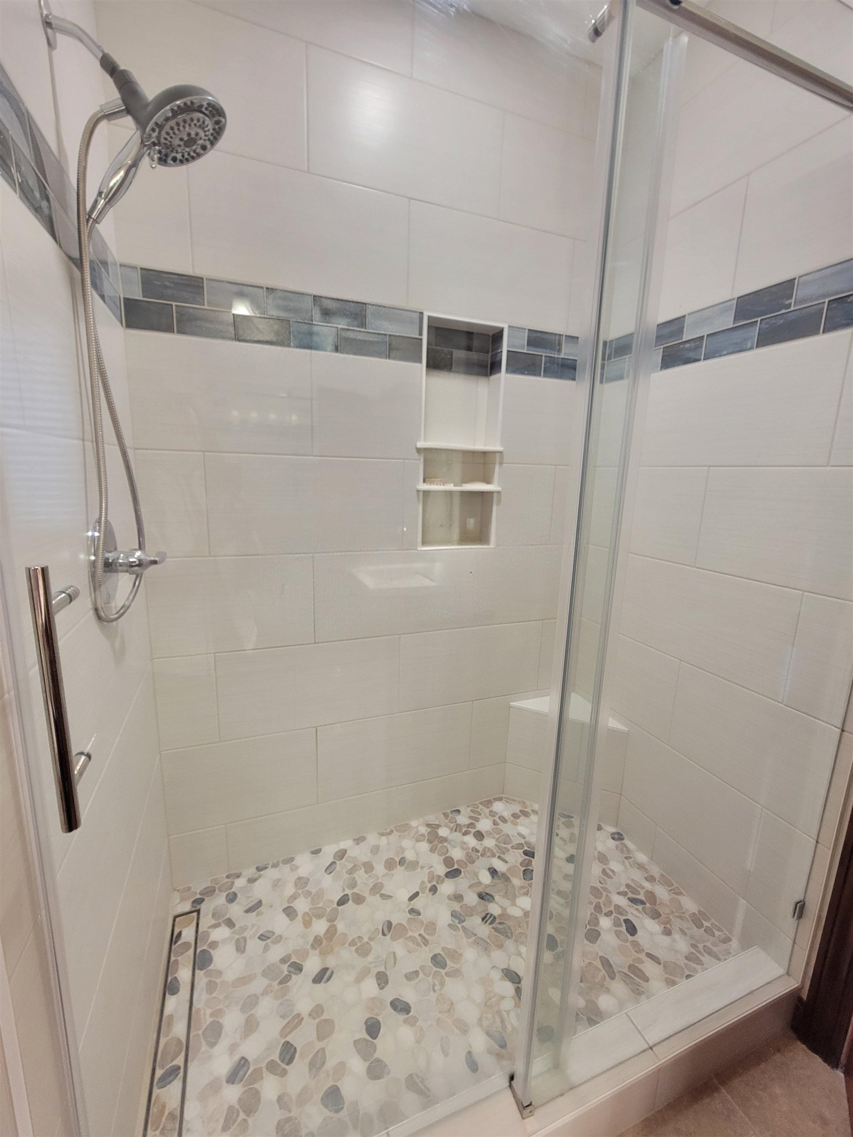 N9039 Spring Valley Road Menasha, WI 54952 - Photo 20 of 35