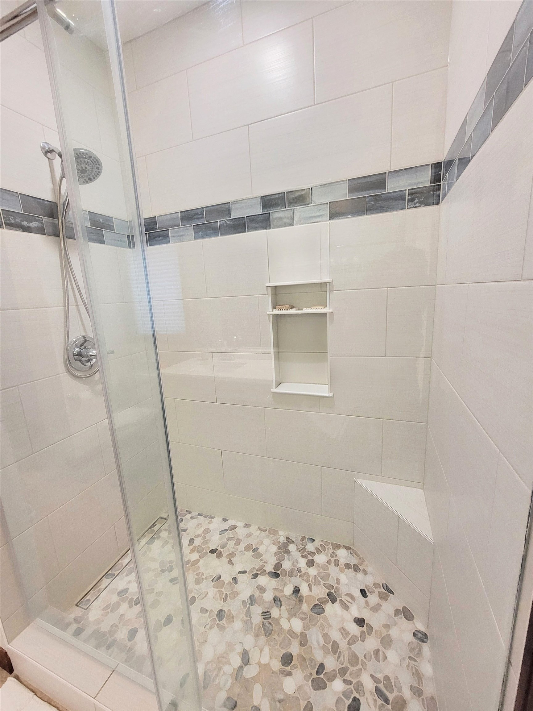 N9039 Spring Valley Road Menasha, WI 54952 - Photo 21 of 35