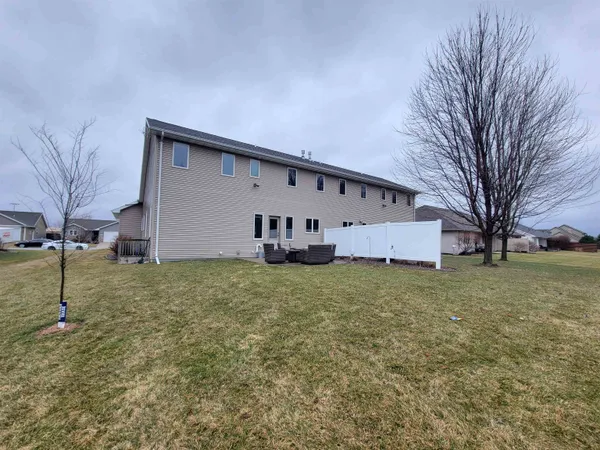 $459,900 | N9039 Spring Valley Road, Menasha, WI 54952