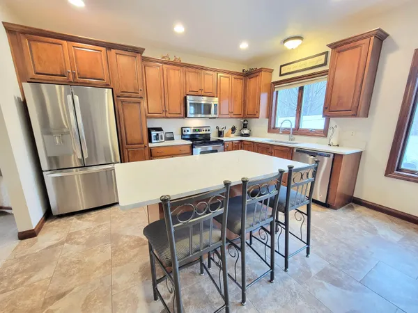 $459,900 | N9039 Spring Valley Road, Menasha, WI 54952