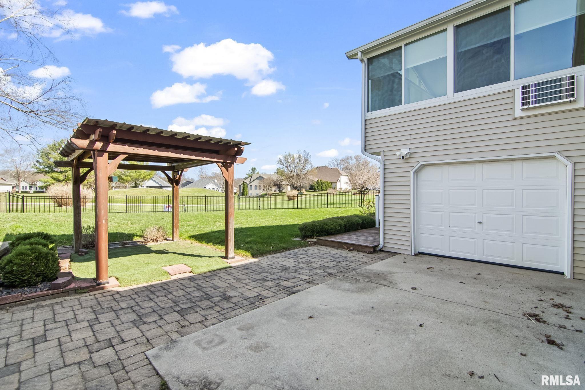 6600 Carlisle Bend Springfield, IL 62711 - Photo 42 of 47