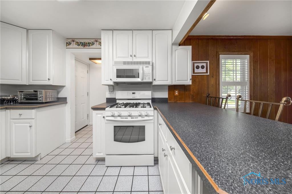 3880 Indian Road Toledo, OH 43606 - Photo 28 of 45 Gallery Image 28