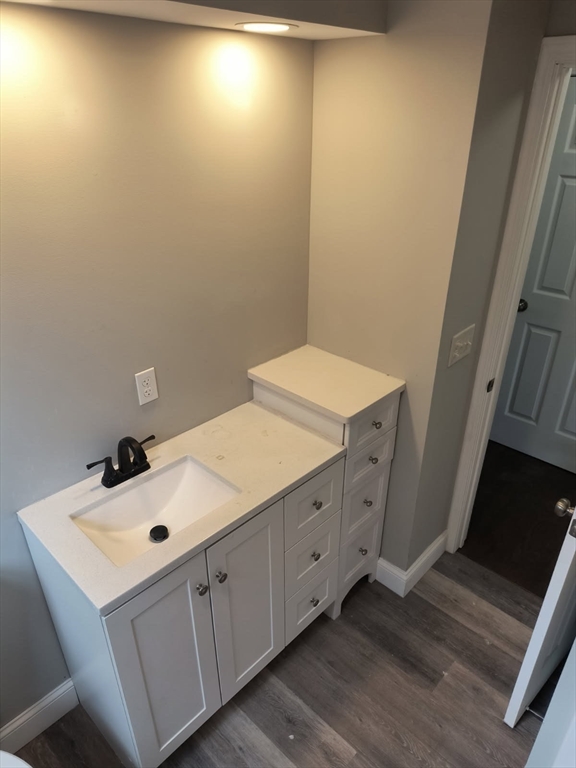 713 Holyoke Road Westfield, MA 01085 - Photo 11 of 21