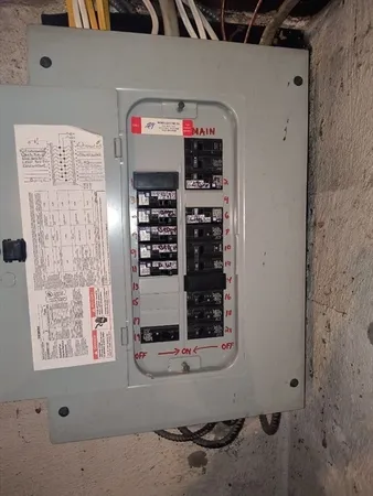 $399,900 | 713 Holyoke Road, Westfield, MA 01085