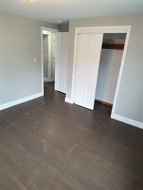 713 Holyoke Road Westfield, MA 01085 - Photo 8 of 21