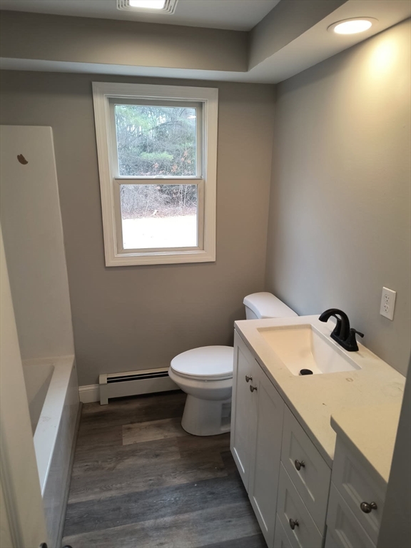 713 Holyoke Road Westfield, MA 01085 - Photo 10 of 21