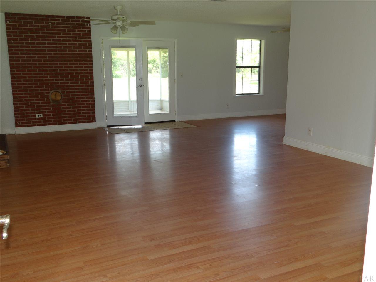 2950 Purdue Road McDavid, FL 32568 - Photo 12 of 29