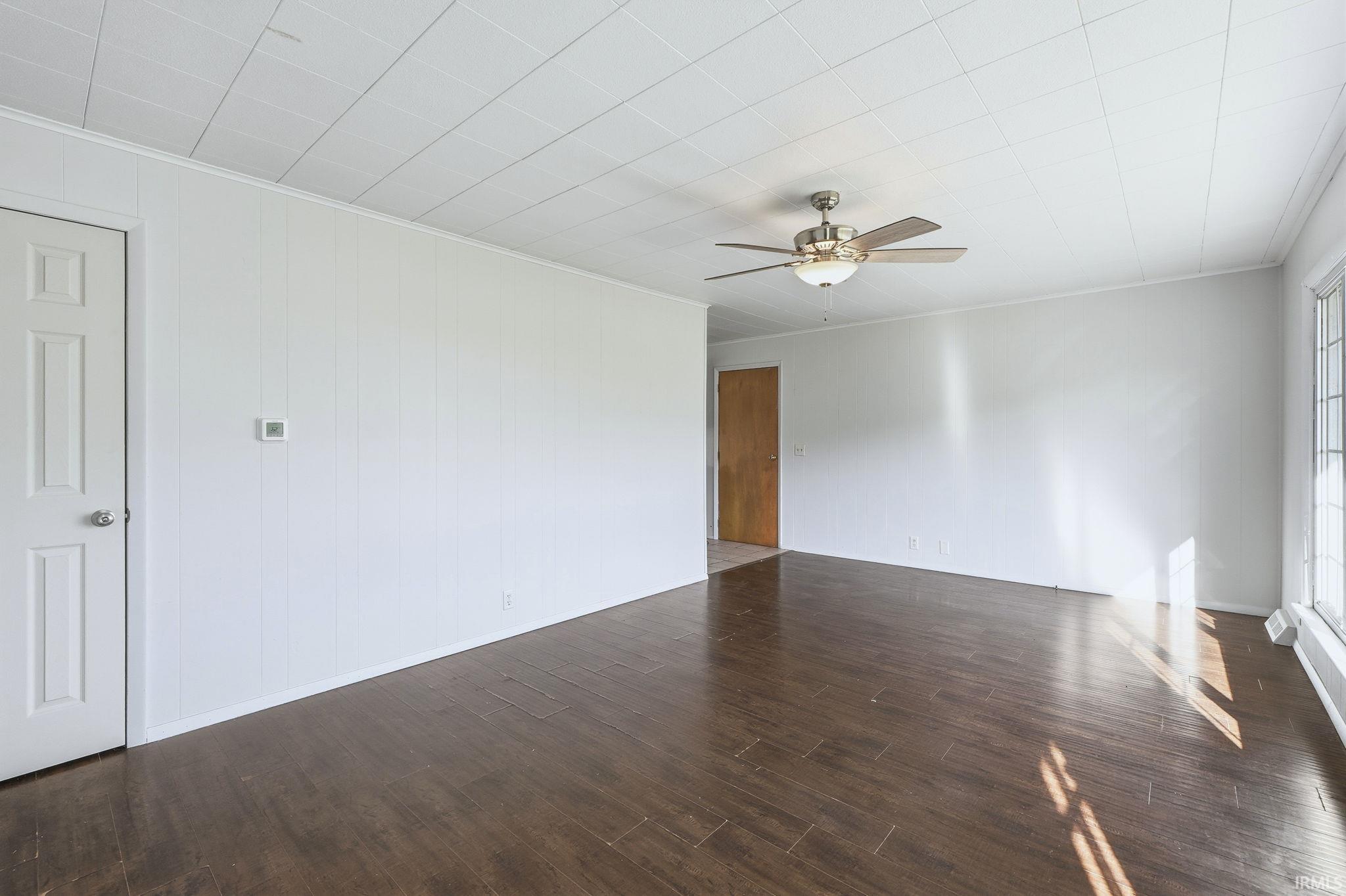 4493 North Wabash Road Marion, IN 46952 - Photo 12 of 35