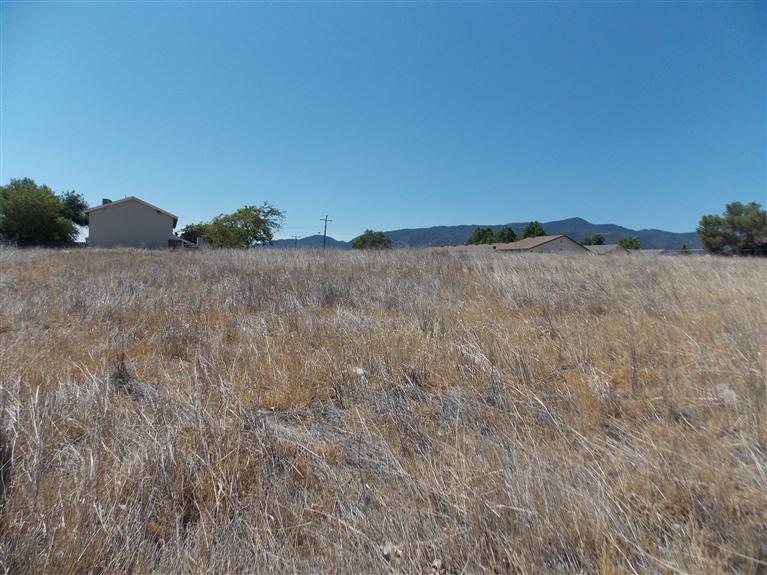 22120 Copper Street Tehachapi, CA 93561 - Photo 4 of 6 Gallery Image 4