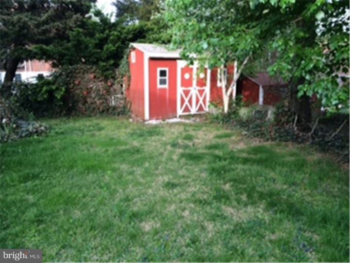 7009 Cardin Road Philadelphia, PA 19128 - Photo 9 of 12 Gallery Image 9