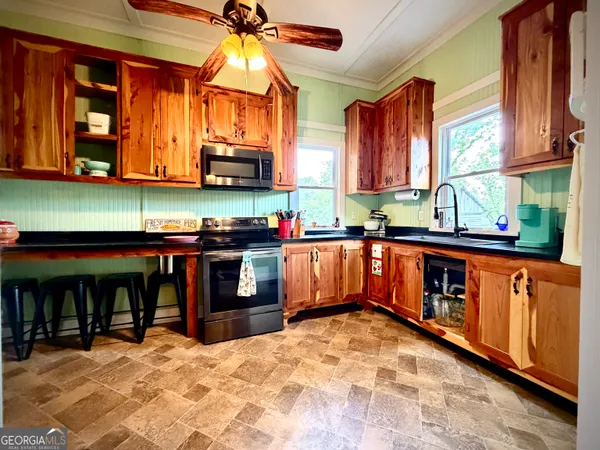 $299,000 | 629 Bobby Fortner Road, Kite, GA 31049