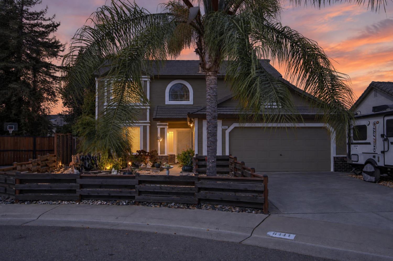 8441 Lilac Ridge Court Antelope, CA 95843 - Photo 3 of 38 Gallery Image 3