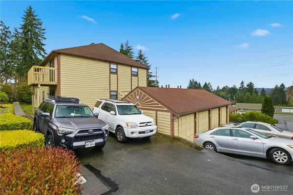 $5,500,000 | 5201-5215 South Orchard Street, Tacoma, WA 98467