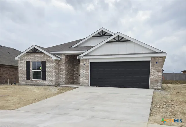 $301,555 | 3204 Privet Drive, Killeen, TX 76549