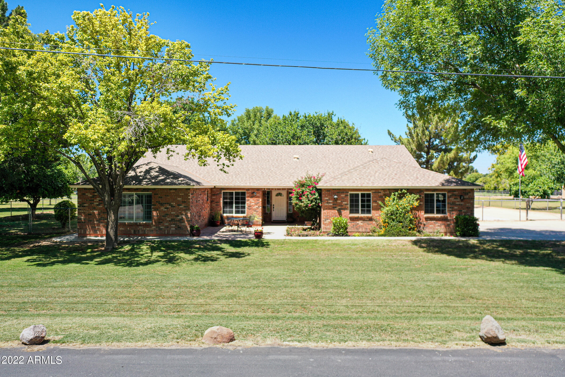 3910 E Via Del Rancho Rd-40