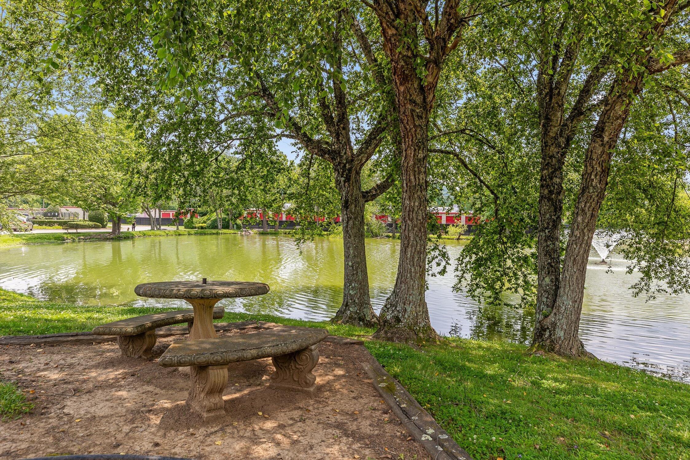 900 Mountain Creek Road, Unit 109 Chattanooga, TN 37405 - Photo 36 of 39 13-SignalView-25