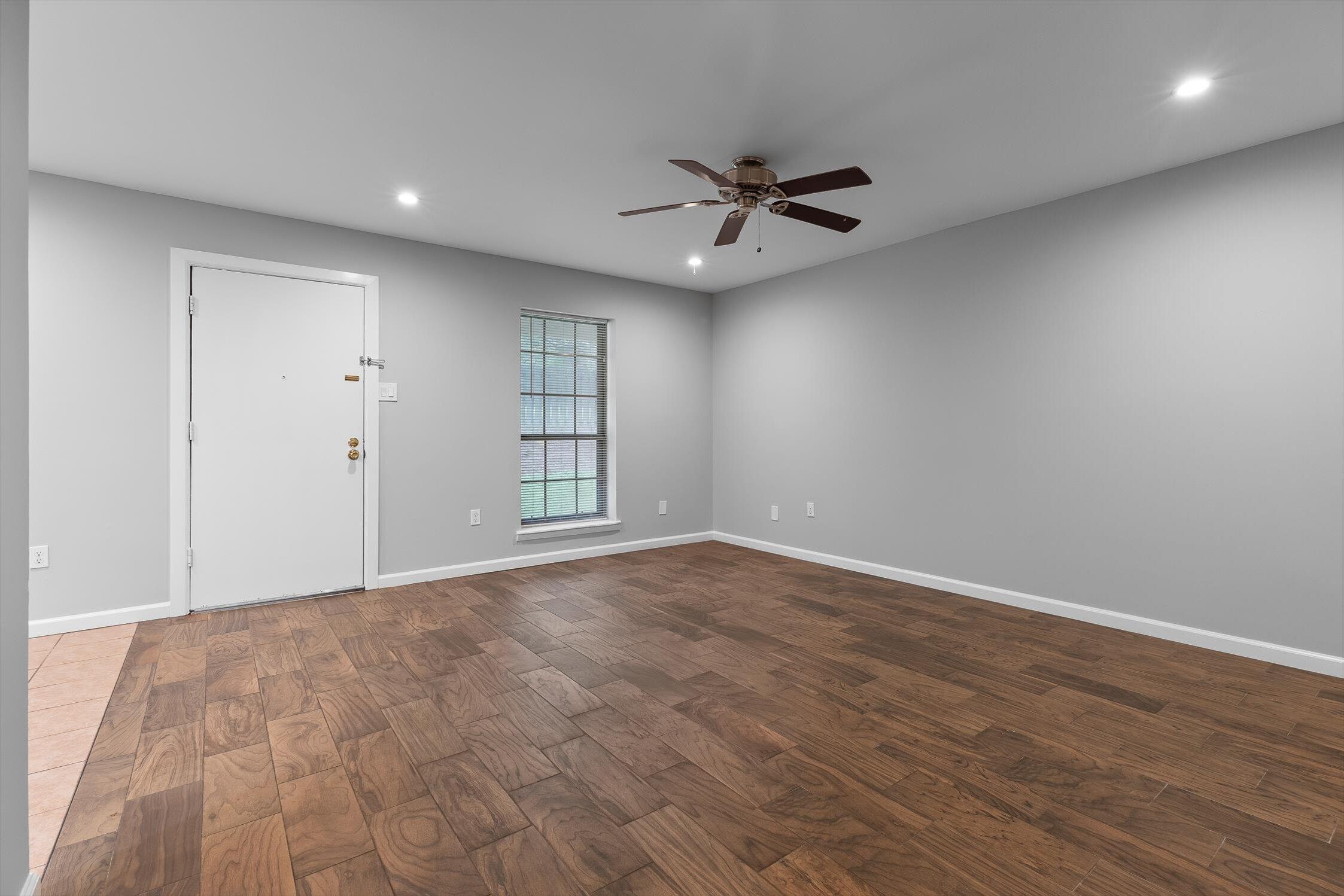 900 Mountain Creek Road, Unit 109 Chattanooga, TN 37405 - Photo 6 of 39 38-Mountain Creek -3