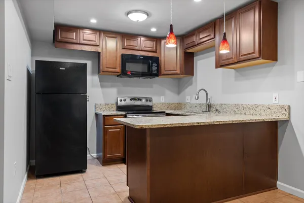 $144,900 | 900 Mountain Creek Road, Unit 109, Chattanooga, TN 37405