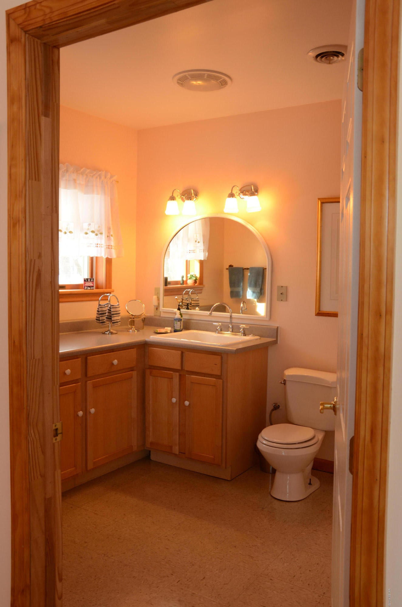376 Pheasant Ridge Road Lewisburg, PA 17837 - Photo 27 of 36 cottage bathroom