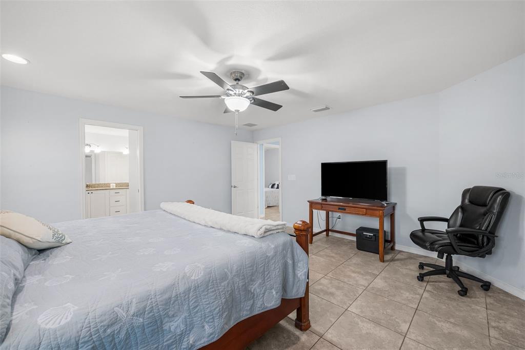 11635 Southwest 65th Ave Road Ocala, FL 34476 - Photo 10 of 26