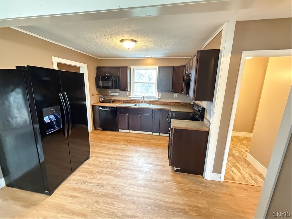 7084 Island Road Cicero, NY 13039 - Photo 12 of 40