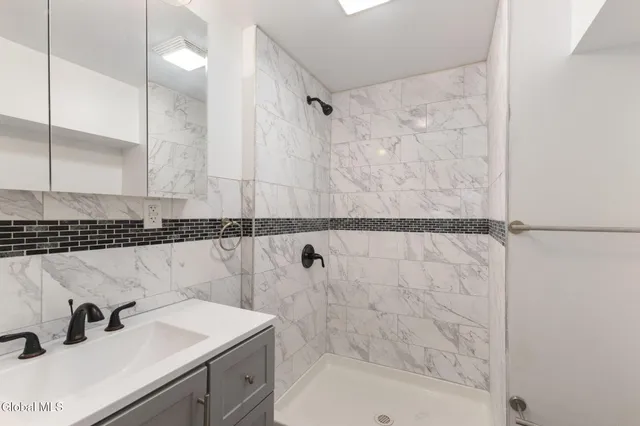 $395,000 | 1513 Broadway, Schenectady, NY 12306