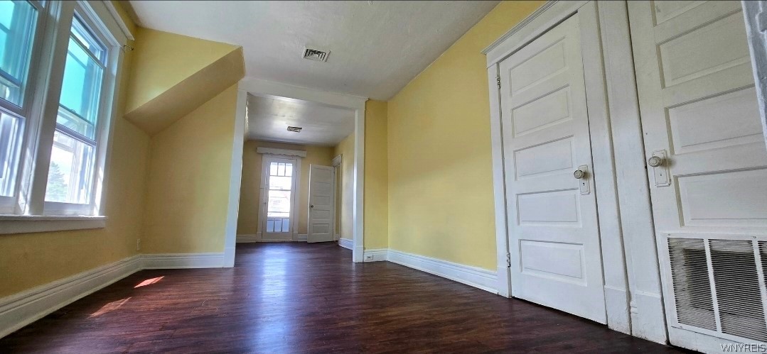 31 Roma Avenue Buffalo, NY 14215 - Photo 12 of 15 Gallery Image 12