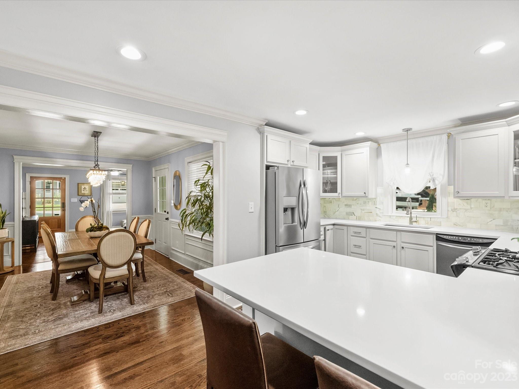 1717 Brook Road Charlotte, NC 28205 - Photo 14 of 46 Gallery Image 14