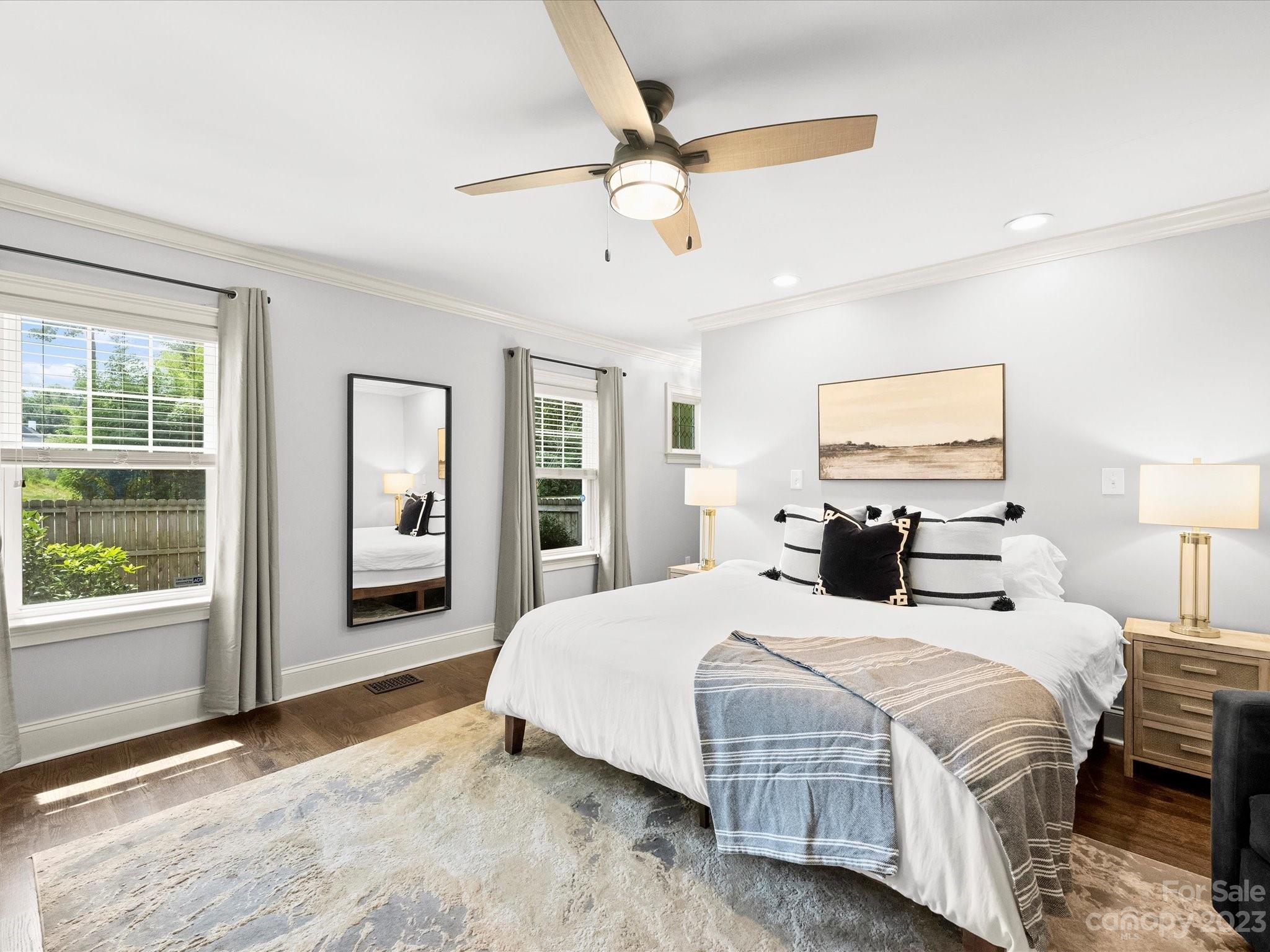 1717 Brook Road Charlotte, NC 28205 - Photo 18 of 46 Gallery Image 18