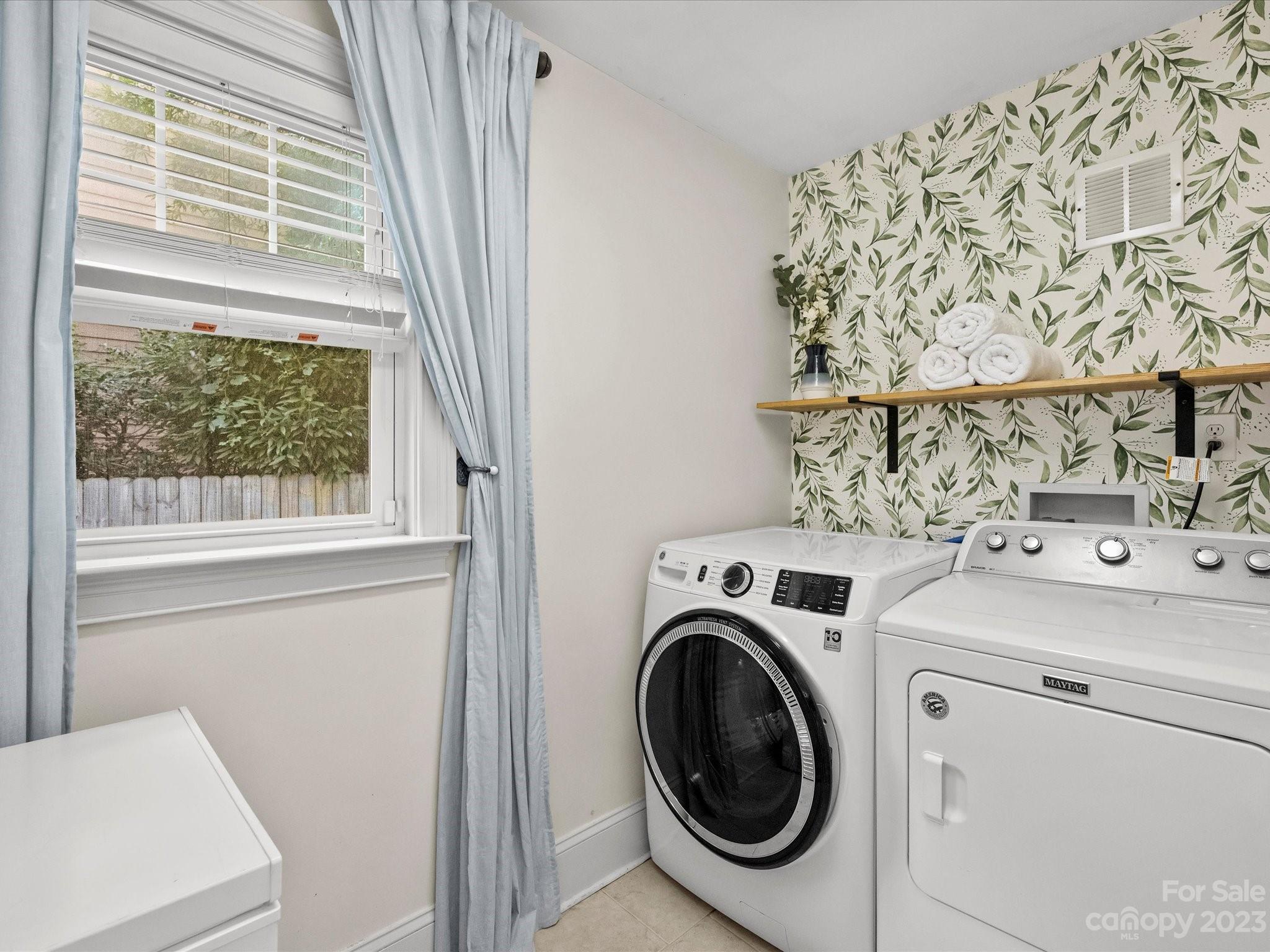 1717 Brook Road Charlotte, NC 28205 - Photo 25 of 46 Gallery Image 25