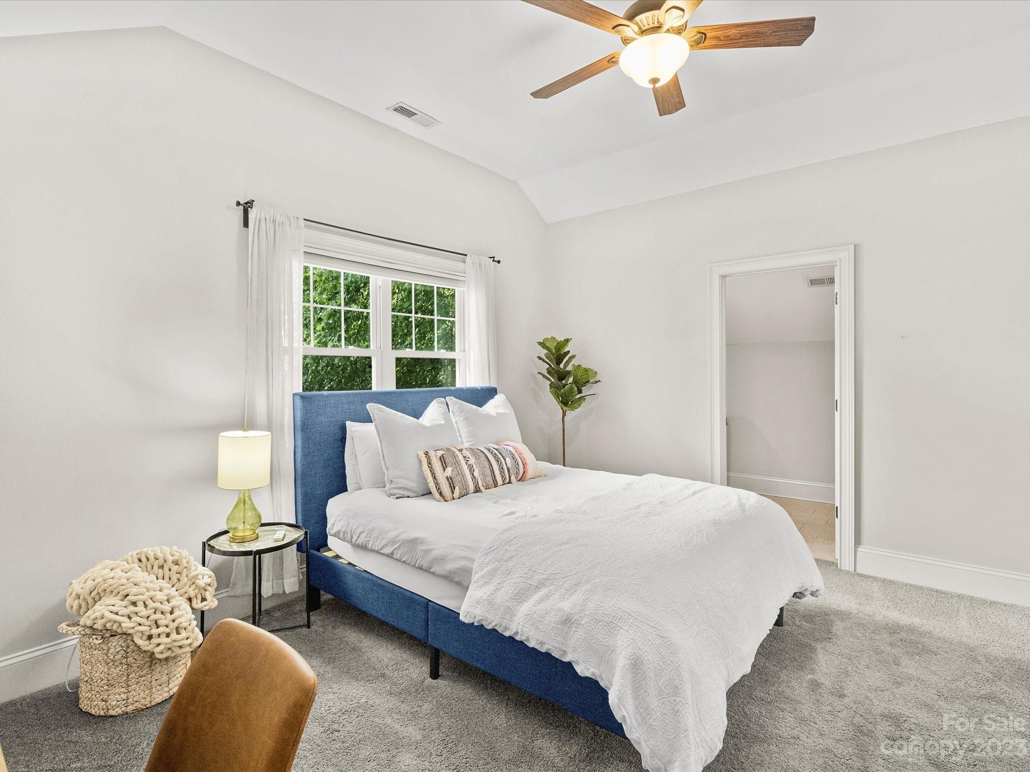 1717 Brook Road Charlotte, NC 28205 - Photo 30 of 46 Gallery Image 30