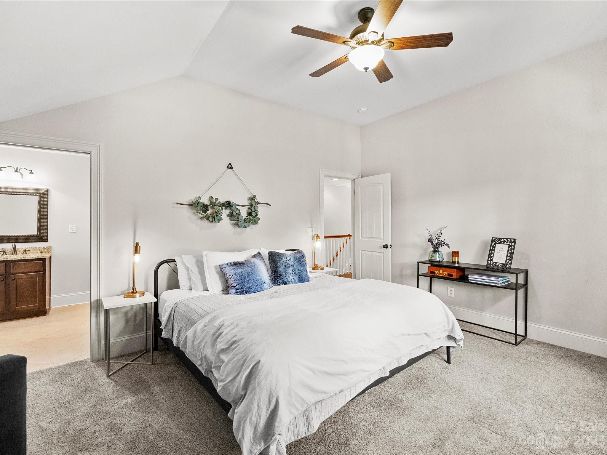 1717 Brook Road Charlotte, NC 28205 - Photo 33 of 46 Gallery Image 33