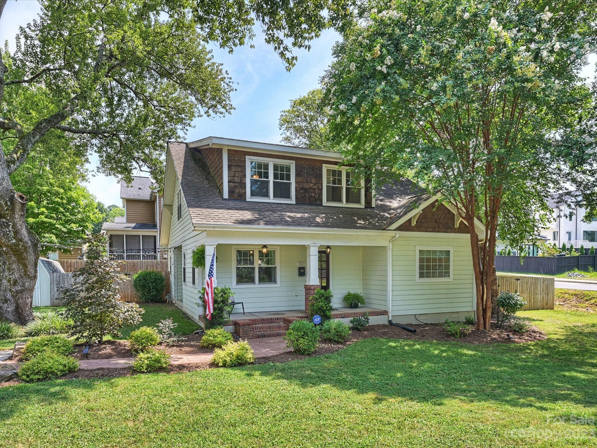 1717 Brook Road Charlotte, NC 28205 - Photo 46 of 46 Gallery Image 46