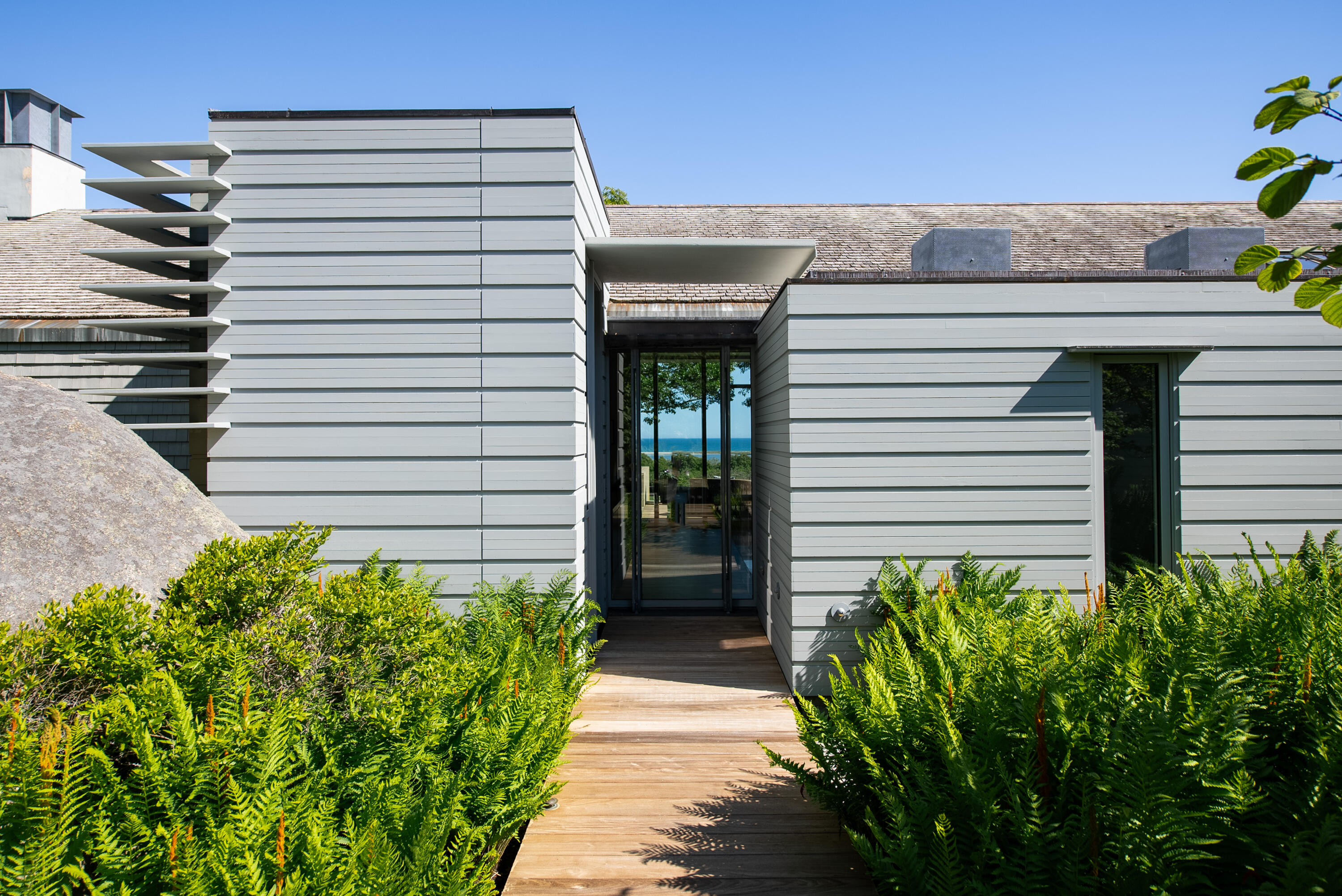 8 Snail Road Chilmark, MA 02535 - Photo 7 of 31 DSC08575 2.ARW