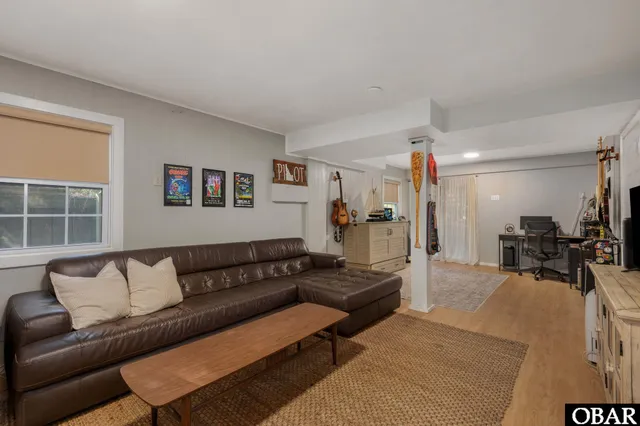 $799,900 | 4020 Bob Perry Road, Kitty Hawk, NC 27949