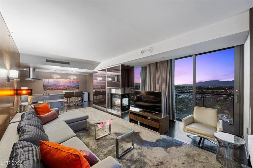 4381 West Flamingo Road, Unit 21302 Las Vegas, NV 89103 - Photo 40 of 61