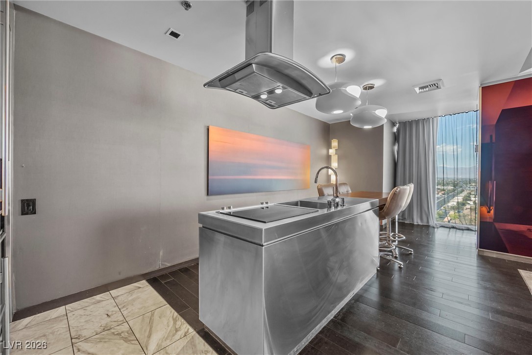 4381 West Flamingo Road, Unit 21302 Las Vegas, NV 89103 - Photo 6 of 61