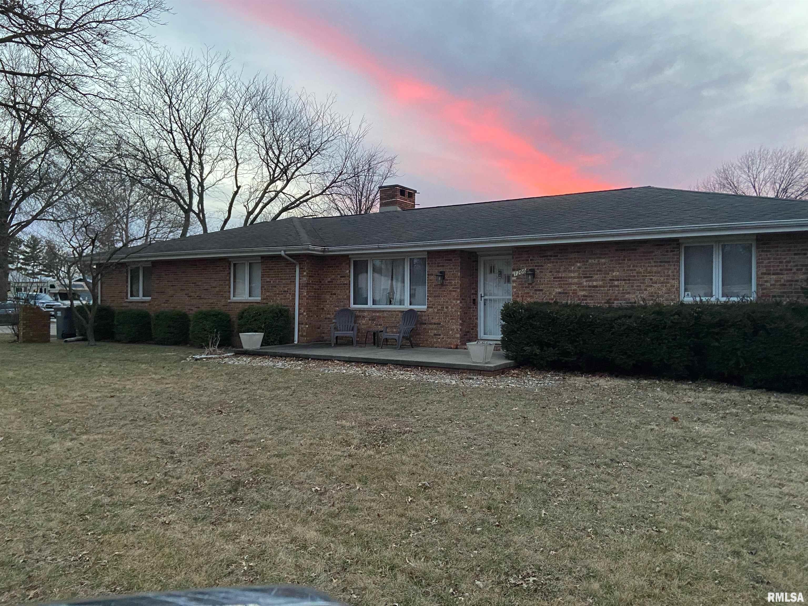 1200 Commanche Road Auburn, IL 62615 - Photo 1 of 1 Gallery Image 1