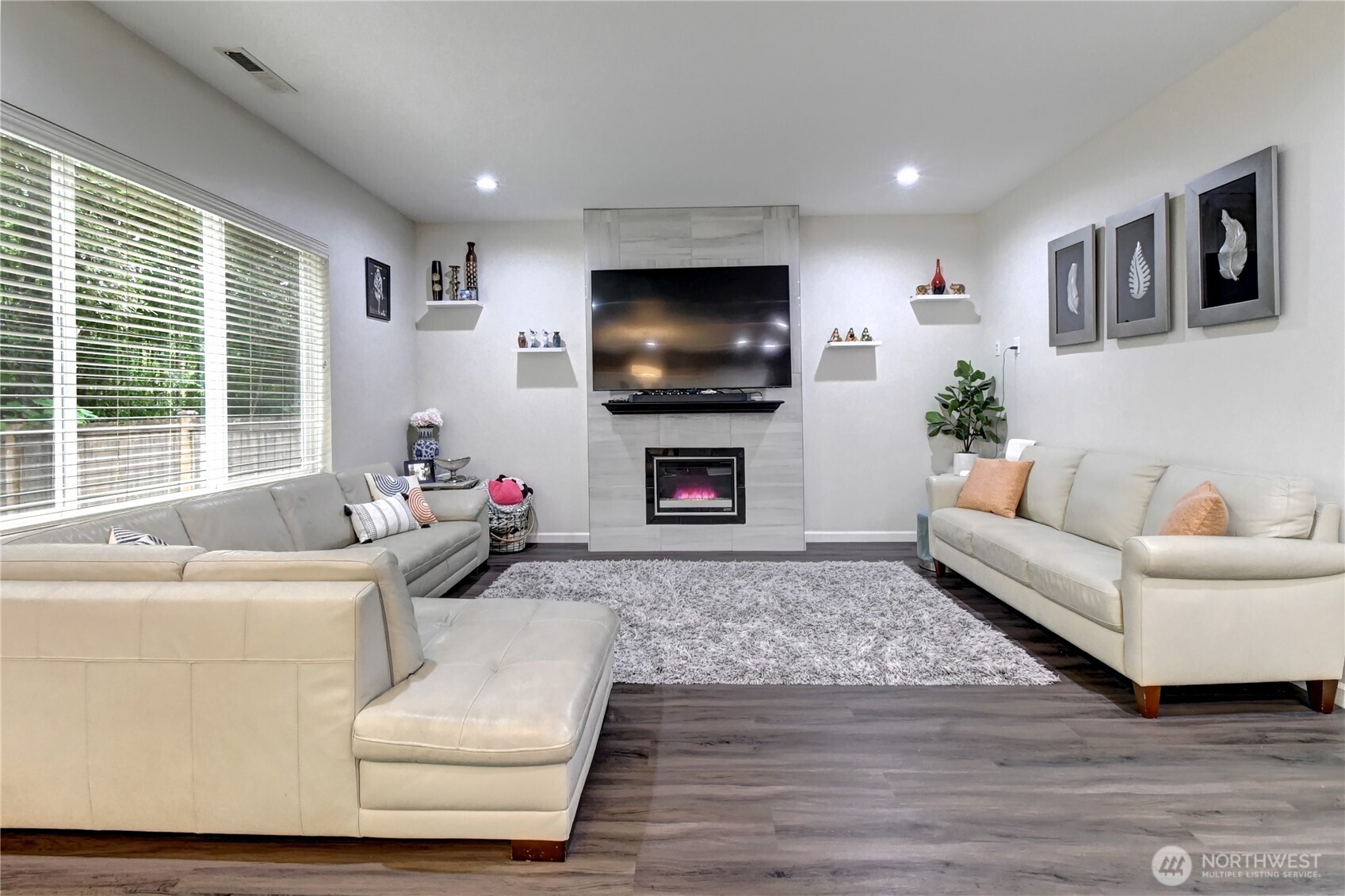 3409 177th Place Southeast Bothell, WA 98012 - Photo 2 of 29