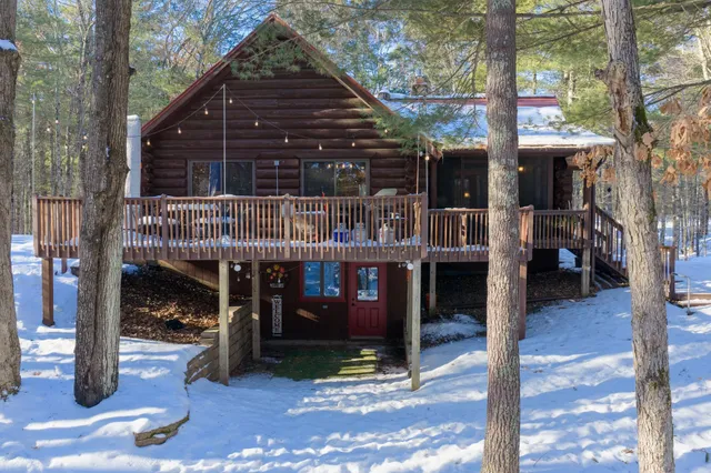 $539,900 | 28450 3 Mile Road, Danbury, WI 54830