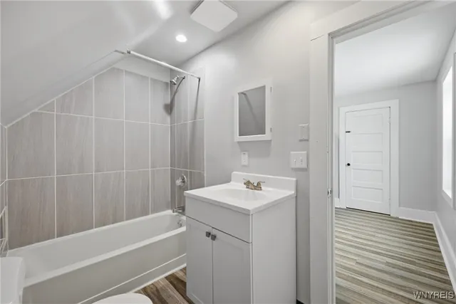 $1,200 | 26 Ganson Street, North Tonawanda, NY 14120