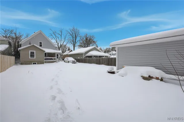 $1,200 | 26 Ganson Street, North Tonawanda, NY 14120