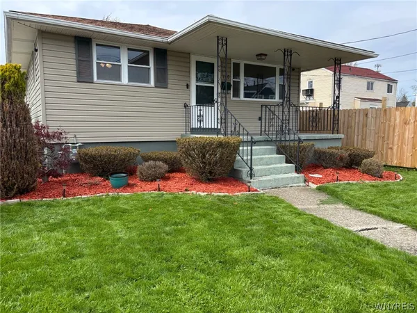 $199,900 | 160 Weyand Avenue, Buffalo, NY 14210