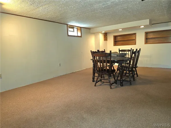 $199,900 | 160 Weyand Avenue, Buffalo, NY 14210